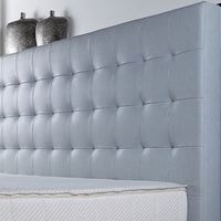 Luxusní čalouněná postel ART